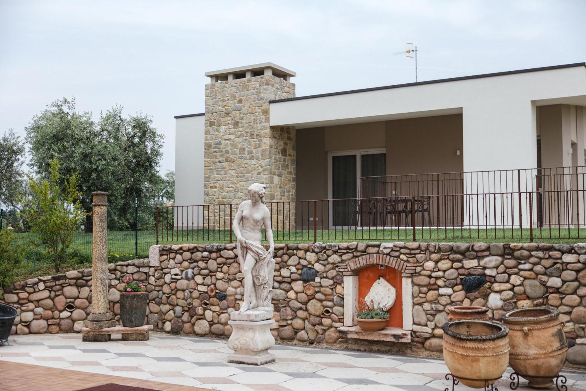 La Rondinella Apartments Bardolino Ngoại thất bức ảnh